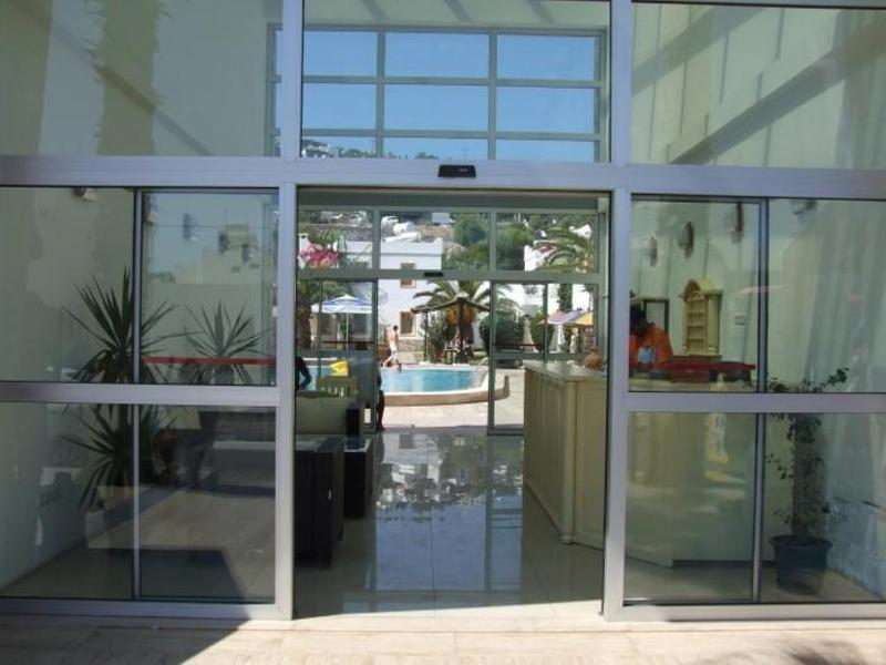 Paradise Apart Hotel บิเตซ ภายนอก รูปภาพ