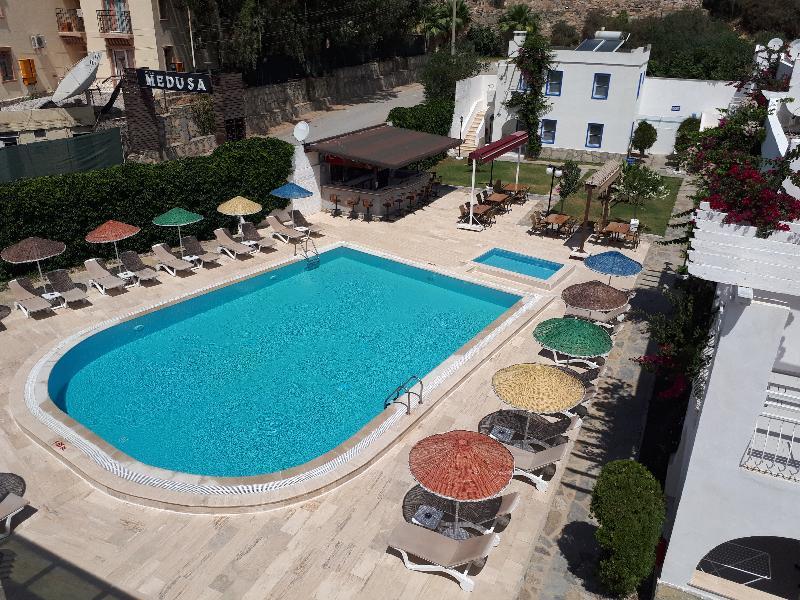Paradise Apart Hotel บิเตซ ภายนอก รูปภาพ