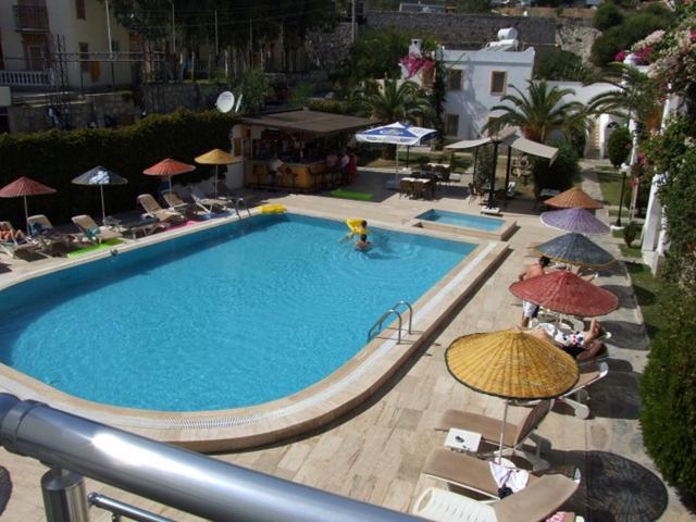 Paradise Apart Hotel บิเตซ ภายนอก รูปภาพ